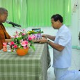 เช้าวันที่๗ มกราคม ๒๕๕๘ที่ห้องประชุมโกสัมพี สพป.มหาสารคาม เขต ๓ นายสมพงษ์ โรจน์ภัทรพงศ์ ผอ.สพป.นำบุคลากรในสำนักงาน ปฏิบัติกิจกรรมสำนักงานวิถีพุทธ เป็นการเริ่มต้นปีพุทธศักราช ๒๕๕๘ มีกิจกรรมทำบุญ เจริญศีล ฟังธรรม และแผ่เมตตาให้แก่สรรพสัตว์ทั้งปวงตลอดจนผู้ล่วงลับ มีพระวัยวุฒิ วายาโม วัดอรัญญิการาม บ้านโนนราษีอำเภอโกสุมพิสัย เป็นประธานฝ่ายสงฆ์ เทศนาเรื่องสติ การทำความดีความมีใจเบิกบาน ความสุขในชีวิต และความสุขในองค์กร   