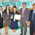 เช้าวันที่๘ มกราคม ๒๕๕๘ นายเกษม จันสามารถ ผู้อำนวยการโรงเรียนบ้านหนองซอน นำเด็กหญิงนริศรา อนุนาค นักเรียนชั้น ม.๒ พร้อมครูเข้าคารวะนายสมพงษ์โรจน์ภัทรพงษ์ ผู้อำนวยการสำนักงานเขตพื้นที่การศึกษาประถมศึกษามหาสารคาม เขต ๓ ที่ห้องทำงานหลังเดินทางกลับจากเข้าเยี่ยมคารวะ พลเอกประยุทธ์ จันทร์โอชา นายกรัฐมนตรี และรับโล่รางวัลเด็กและเยาวชนดีเด่นแห่งชาติ ประจำปี ๒๕๕๘ จากพลเรือเอกณรงค์ พิพัฒนาศัย รมว.ศึกษาธิการในโอกาสวันเด็กแห่งชาติ ณ ตึกสันติไมตรี ทำเนียบรัฐบาล เมื่อวันที่ ๗ มกราคม […]