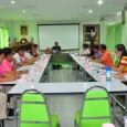 วันที่ ๒๔ กุมภาพันธ์ ๒๕๕๘ ที่ห้องประชุมโกสัมพี สพป.มหาสารคาม เขต ๓ ได้จัดให้มีการประชุมชี้แจงแผนการดำเนินงาน การอบรมโครงการลูกเสือต้านยาเสพติด ให้กับคณะกรรมการดำเนินการจัดอบรมฯ ใช้เป็นแนวทางอบรมให้กับครูและนักเรียนแกนนำที่เข้ารับการอบรม จากโรงเรียนขยายโอกาสทางการศึกษา สังกัด สพป.มหาสารคาม เขต ๓ และโรงเรียนในสังกัดสถานศึกษาเอกชน จำนวน ๒๗ โรงเรียน รวมทั้งสิ้น ๑๓๕ คน ในระหว่างวันที่ ๑๓-๑๕ มีนาคม ๒๕๕๘ เป็นการสร้างภูมิคุ้มกันยาเสพติดให้ผู้เข้ารับการอบรมได้มีความรู้ ความเข้าใจ […]