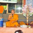 วันที่ ๑๖ กันยายน ๒๕๕๗ สำนักงานเขตพื้นที่การศึกษาประถมศึกษามหาสารคาม เขต ๓ โดยกลุ่มบริหารงานบุคคลและหน่วยตรวจสอบภายใน ร่วมกับศูนย์พัฒนาคุณภาพการศึกษานาโพธิ์ ศูนย์พัฒนาคุณภาพการศึกษาสร้อยดอกหมาก และศูนย์พัฒนาคุณภาพการศึกษาเหล่าหนองเหล็ก นำคณะครู นักเรียน และบุคลากรในสังกัด เป็นเจ้าภาพทอดผ้าป่าสามัคคี ถวายภัตราหารแด่พระภิกษุสงฆ์ที่จำพรรษา ณ วัดกลางกุดรัง อำเภอกุดรัง จังหวัดมหาสารคาม  มีชุมชนใกล้เคียงตลอดจนผู้มีจิตศรัทธาร่วมบริจาคจตุปัจจัยสมทบถวายเป็นจำนวนมาก  ในวันเข้าพรรษา ประจำปี ๒๕๕๗ ซึ่งสำนักงานเขตพื้นที่การศึกษาประถมศึกษามหาสารคาม เขต ๓ โดยกลุ่มส่งเสริมการจัดการศึกษาผู้รับผิดชอบโครงการได้จัดขึ้นเป็นครั้งที่ ๓ แล้ว