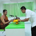 วันพุธที่ ๖ สิงหาคม ๒๕๕๗ เวลา ๐๘.๓๐ น. ที่ห้องประชุมโกสัมพี บุคลากรชาว สพป.มหาสารคาม เขต ๓ พร้อมใจกันร่วมปฏิบัติธรรมกิจกรรมสำนักงานวิถีพุทธ ประจำสัปดาห์ ประกอบด้วยกิจกรรมสวดมนต์ ธรรมวัตร ปฏิบัติธรรม และถวายจตุปัจจัยไทยทาน มอบถวายแด่พระครูปลัดวัยวุฒิ วายาโม วัดสุวรรณาวาสบ้านวังยาว ต.วังยาว อ.โกสุมพิสัย จ.มหาสารคาม เป็นประธานฝ่ายสงฆ์  มีนายปัญญา สาระกุมาร และนายสายทอง ไตรยะวิภาค รอง […]