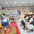 นักเรียน รางวัลพระราชทาน …จึงนับเป็นเกียรติยศและความภาคภูมิใจอันสูงสุดของชีวิตและครอบครัว   วันที่ ๑๙ พฤศจิกายน ๒๕๕๗ เวลา ๐๙.๐๐ น. ที่หอประชุมพระมิ่งเมือง  สพป.มหาสารคาม เขต ๓ เป็นเจ้าภาพดำเนินการประกวดคัดเลือกนักเรียน และสถานศึกษา เพื่อรับรางวัลพระราชทาน ประจำปีการศึกษา ๒๕๕๗ มีนายประสพสุข หีบแก้ว รอง ผอ.สพป.มหาสารคาม เขต ๓ เป็นประธาน กลุ่มส่งเสริมการจัดการศึกษา ขับเคลื่อนโครงการ  ซึ่งในปีนี้มีนักเรียนและสถานศึกษาที่ผ่านการคัดเลือกระดับเขตพื้นที่การศึกษาเข้าร่วมประกวดระดับจังหวัด […]