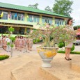 ข้าราชการและบุคลากรในสำนักงานเขตพื้นที่การศึกษาประถมศึกษามหาสารคาม เขต 3 ต่อต้านการทุจริตทุกรูปแบบ เพื่อปลูกฝังค่านิยมความซื่อสัตย์สุจริตให้เป็นวิถีชีวิตในสำนักงาน ในกิจกรรมเสริมสร้างคุณธรรมจริยธรรมและธรรมาภิบาล “ป้องกันการทุจริต” (ภายใต้ชื่อเขตสุจริต) ระดับเขตพื้นที่การศึกษา มีการเคารพธงชาติ สวดมนต์ไหว้พระ และให้คำมั่นสัญญา ที่บริเวณหน้าเสาธง สพป.มหาสารคาม เขต 3 เมื่อวันจันทร์ที่ 5 กันยายน 2559 เวลา 08.30 น.  มีกลุ่มบริหารงานการเงินและสินทรัพย์เป็นเจ้าภาพเชิญธง นายประสพสุข หีบแก้ว รองผู้อำนวยการสำนักงานเขตพื้นที่การศึกษาให้โอวาทราชการ ทิพยฉัตร  ฉัตรทอง นักประชาสัมพันธ์ : […]