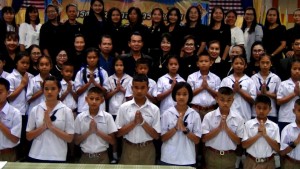8 ภาพหมู่ (2)