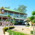   วันจันทร์ที่ 13 พฤศจิกายน 2560 เวลา 08.30 น. ที่บริเวณหน้าเสาธงสำนักงานเขตพื้นที่การศึกษาประถมศึกษามหาสารคาม เขต 3 ข้าราชการและบุคลากรในสำนักงาน  นำโดย นายปัญญา สาระกุมาร รักษาราชการแทนผู้อำนวยการสำนักงานเขตพื้นที่การศึกษาประถมศึกษามหาสารคาม เขต 3  ร่วมใจกันแสดงความเคารพธงชาติ สวดมนต์ไหว้พระ  และกล่าวคำปฏิญญาต่อต้านการทุจริตทุกรูปแบบต่อหน้าสาธารณะ  หนึ่งในกิจกรรมสำนักงานเขตสุจริต อัตลักษณ์เขตพื้นที่สำนักงานเขตพื้นที่การศึกษาประถมศึกษามหาสารคาม เขต 3        ทิพยฉัตร  ฉัตรทอง  นักประชาสัมพันธ์ : ภาพ/รายงานข่าว […]