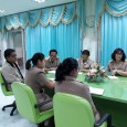 วันที่ ๒๖ มีนาคม ๒๕๖๐ นายชัยณรงค์ แสงคำ ผอ.สพป.มหาสารคาม เขต ๓ ประชุมปรึกษาหารือ แลกเปลี่ยนเรียนรู้ แสดงความคิดเห็น โดยใช้กระบวนการ(PLC)ร่วมกับกลุ่มนโยบายและแผน และกลุ่ม DLICT ณ ห้องประชุมสะดืออีสาน สพป.มหาสารคาม เขต ๓