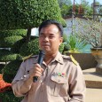 วันที่ ๒๑ พฤษภาคม ๒๕๖๑ สำนักงานเขตพื้นที่การศึกษามหาสารคาม เขต ๓ ดำเนินกิจกรรมเขตพื้นที่สุจริต ประกอบด้วยการเข้าแถวเคารพธงชาติ การสวดมนต์ไหว้พระ และการกล่าวคำปฏิญาณการเป็นข้าราชการที่ดี เป็นประจำทุกวันจันทร์ เพื่อสร้างความรัก สามัคคี รู้หน้าที่ มีระเบียบวินัย ปลูกจิตสำนึกในความเป็นไทย ณ บริเวณด้านหน้าเสาธง สพป.มหาสารคาม เขต๓อ.โกสุมพิสัย จ.มหาสารคาม  